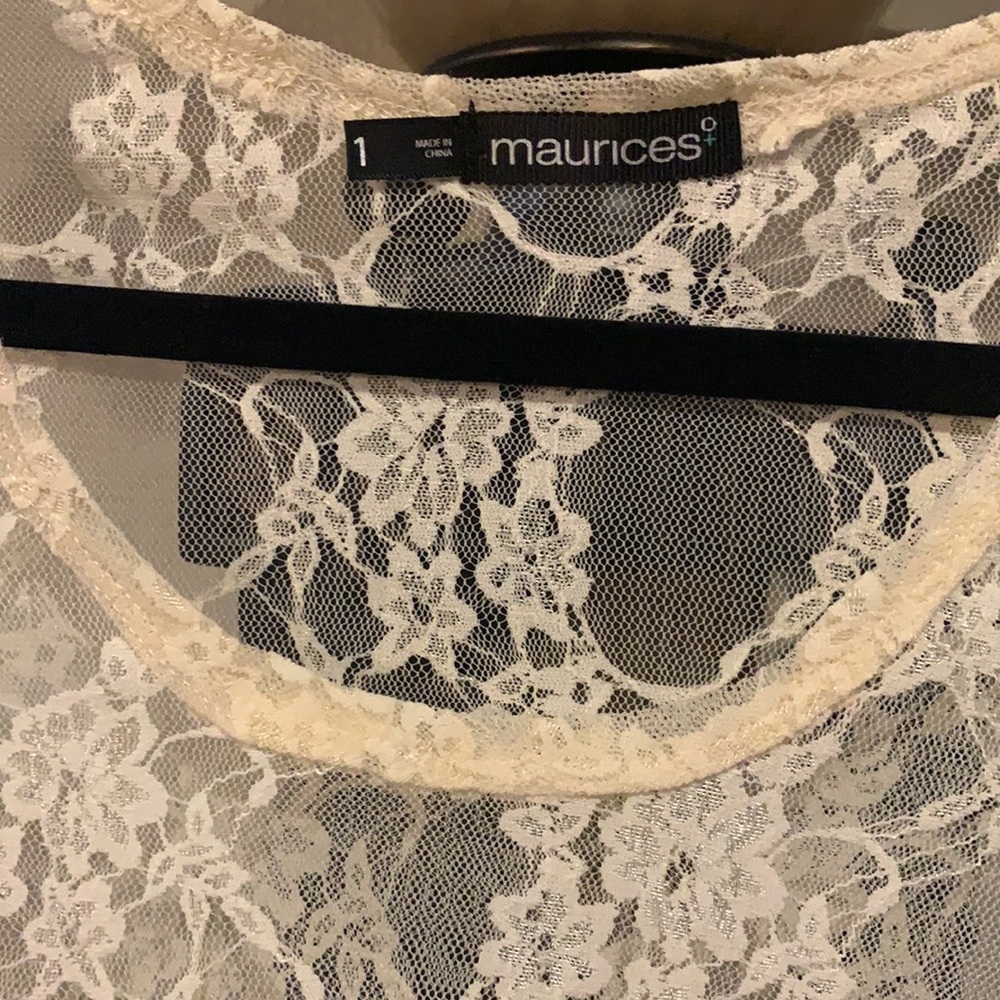 Maurices Sz L Lace Top sheer - Picture 2 of 7